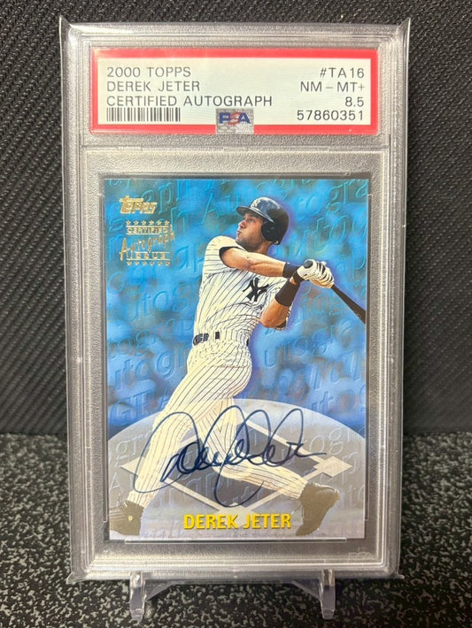 Topps 2000 DEREK JETER CERTIFIED AUTOGRAPH PSA8.5